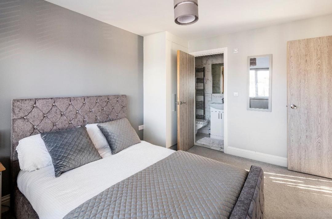 Luxury House 4 Ensuite Bedrooms, Free Parking ,Wifi Oxford Ngoại thất bức ảnh